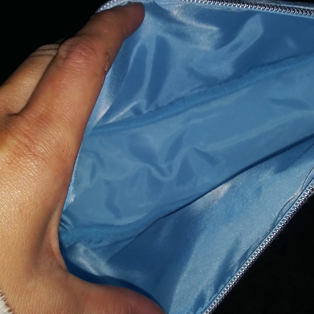 Small Blue plaid purse 💙 - Picture 12 of 12